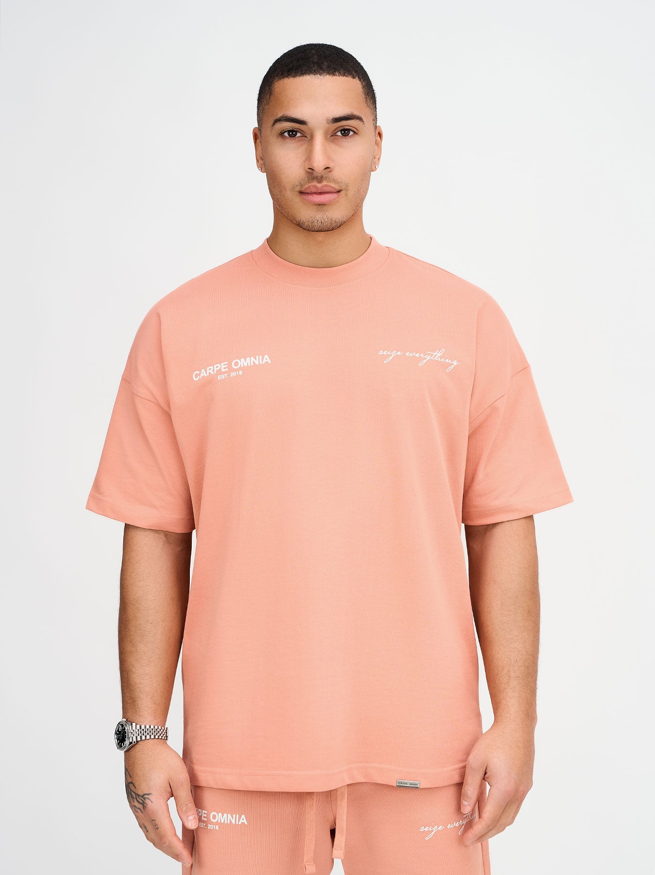 Definition 2.0 T-Shirt Peach